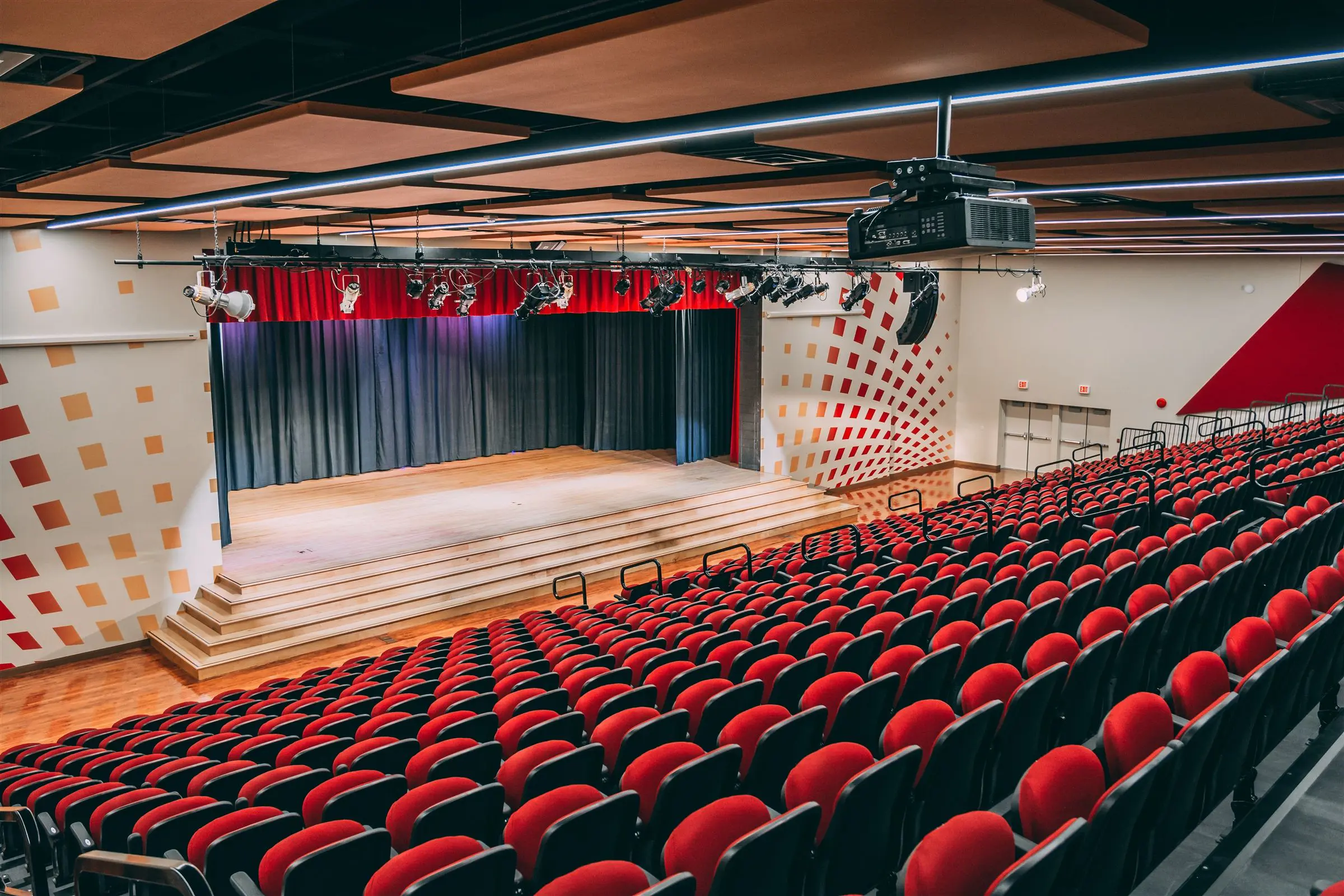  OptimizedImage,,,Optimized